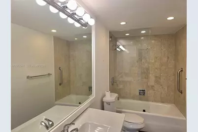 1800 NE 114th St #706, Miami, FL 33181 - Photo 12
