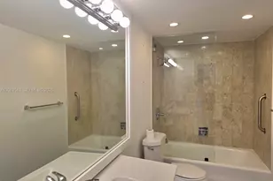 1800 NE 114th St, Miami, FL 33181 - Photo 12