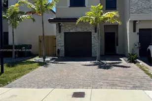 25232 SW 107th Ave, Homestead, FL 33032 - Photo 2