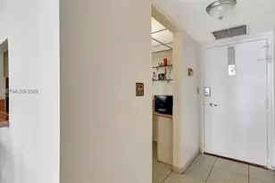3015 N Ocean Blvd, Fort Lauderdale, FL 33308 - Photo 6