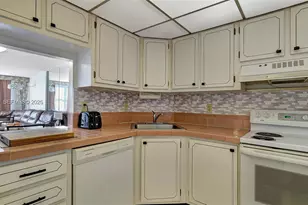 3015 N Ocean Blvd, Fort Lauderdale, FL 33308 - Photo 4