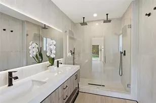360 NW 87th St, El Portal, FL 33150 - Photo 32
