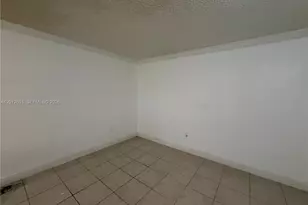 16118 NE 21st Ave, North Miami Beach, FL 33162 - Photo 18