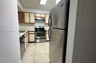 1243 SW 46th Ave, Pompano Beach, FL 33069 - Photo 14