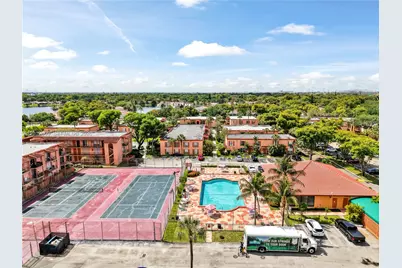 7208 Fairway Dr #I9, Miami Lakes, FL 33014 - Photo 14