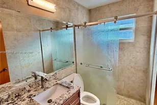 45 SE 14th St, Dania Beach, FL 33004 - Photo 16