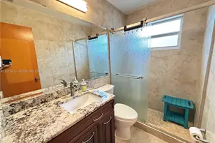 45 SE 14th St, Dania Beach, FL 33004 - Photo 14