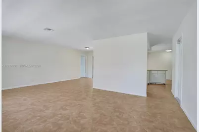 12212 NW 31st Dr, Coral Springs, FL 33065 - Photo 4