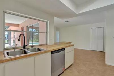 12212 NW 31st Dr, Coral Springs, FL 33065 - Photo 18
