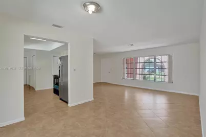 12212 NW 31st Dr, Coral Springs, FL 33065 - Photo 12