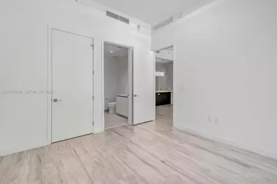 2831 S Bayshore Dr #402, Miami, FL 33133 - Photo 24