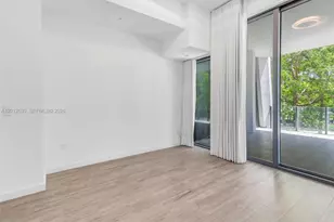 2831 S Bayshore Dr, Miami, FL 33133 - Photo 18