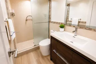 2030 S Ocean Dr, Hallandale Beach, FL 33009 - Photo 28