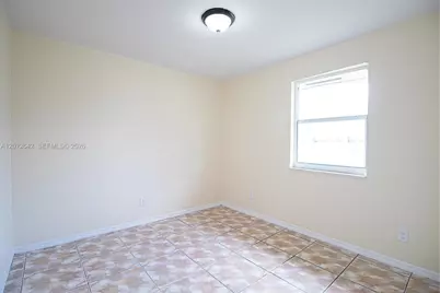 455 NW 14th St, Florida City, FL 33034 - Photo 12