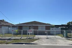 455 NW 14th St, Florida City, FL 33034 - Photo 2