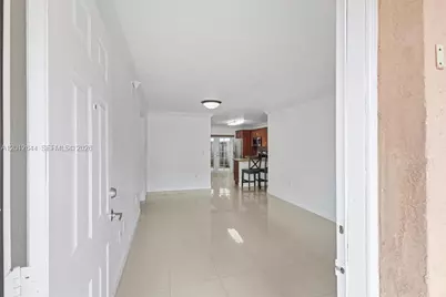 6873 W 36th Ave #102, Hialeah, FL 33018 - Photo 8