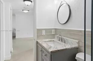 6873 W 36th Ave, Hialeah, FL 33018 - Photo 30