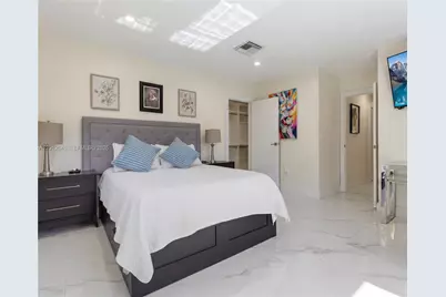 1549 Zuleta Ave, Coral Gables, FL 33146 - Photo 16