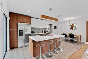 8610 NW 25th St, Sunrise, FL 33322 - Photo 8