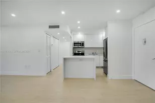 4670 W 13th Ln, Hialeah, FL 33012 - Photo 6