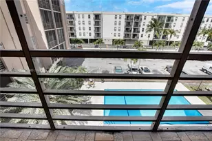 4670 W 13th Ln, Hialeah, FL 33012 - Photo 18