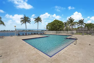 12348 NW 11th Ln #1010, Miami, FL 33182 - Photo 26