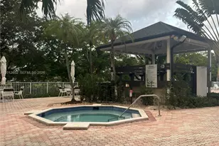 7757 SW 86th St, Miami, FL 33143 - Photo 16