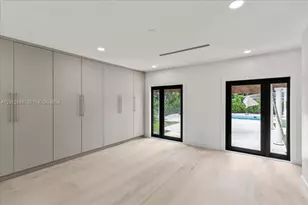 1426 Robbia Ave, Coral Gables, FL 33146 - Photo 8