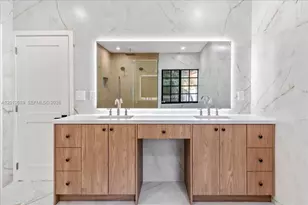 1426 Robbia Ave, Coral Gables, FL 33146 - Photo 6