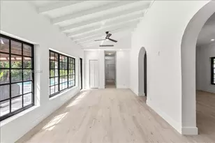 1426 Robbia Ave, Coral Gables, FL 33146 - Photo 4