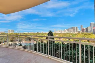 2475 Brickell Ave, Miami, FL 33129 - Photo 8