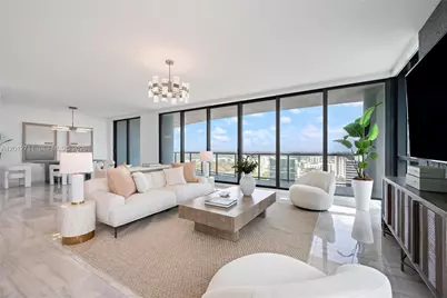 100 E Las Olas Blvd #3201, Fort Lauderdale, FL 33301 - Photo 2