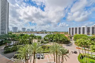 21205 Yacht Club Dr, Aventura, FL 33180 - Photo 12