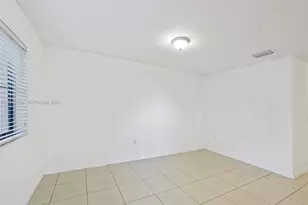 11238 SW 187th St, Miami, FL 33157 - Photo 4