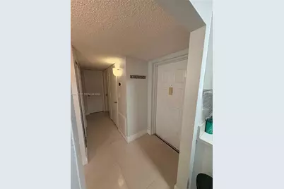 9531 Seagrape Dr #106, Davie, FL 33324 - Photo 2