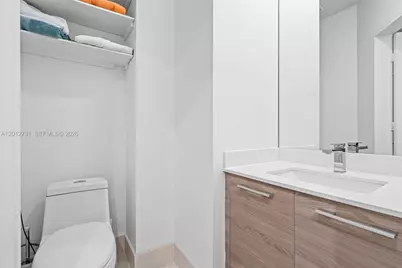 1300 S Miami Ave #PH5209, Miami, FL 33130 - Photo 32