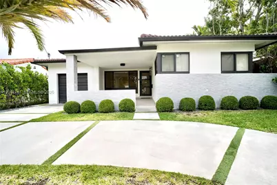 8811 Carlyle Ave, Surfside, FL 33154 - Photo 2