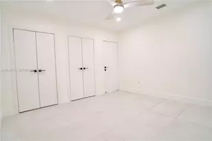 8811 Carlyle Ave, Surfside, FL 33154 - Photo 38