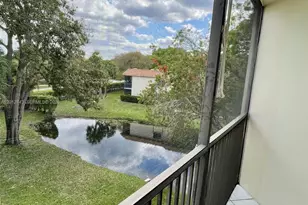 491 Racquet Club Rd, Weston, FL 33326 - Photo 2