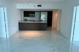 55 SE 6th St, Miami, FL 33131 - Photo 1