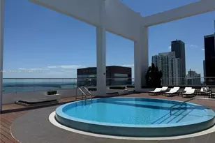 55 SE 6th St, Miami, FL 33131 - Photo 20