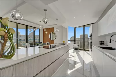 20281 E Country Club Dr #PH14, Aventura, FL 33180 - Photo 32