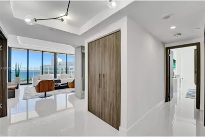 20281 E Country Club Dr #PH14, Aventura, FL 33180 - Photo 6
