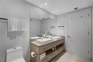 4010 S Ocean Dr, Hollywood, FL 33019 - Photo 16