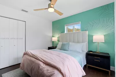 4370 SW 11th St, Miami, FL 33134 - Photo 18