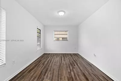 16117 NE 19th Ct #7, North Miami Beach, FL 33162 - Photo 6