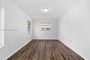 16117 NE 19th Ct, North Miami Beach, FL 33162 - Photo 6