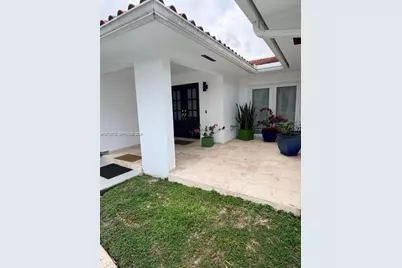 2220 SW 125th Ct, Miami, FL 33175 - Photo 4