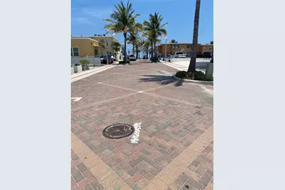 326 Roosevelt St 1-5 #1, Hollywood, FL 33019 - Photo 10