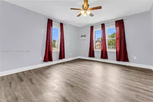9301 NW 20th Ave, Miami, FL 33147 - Photo 36